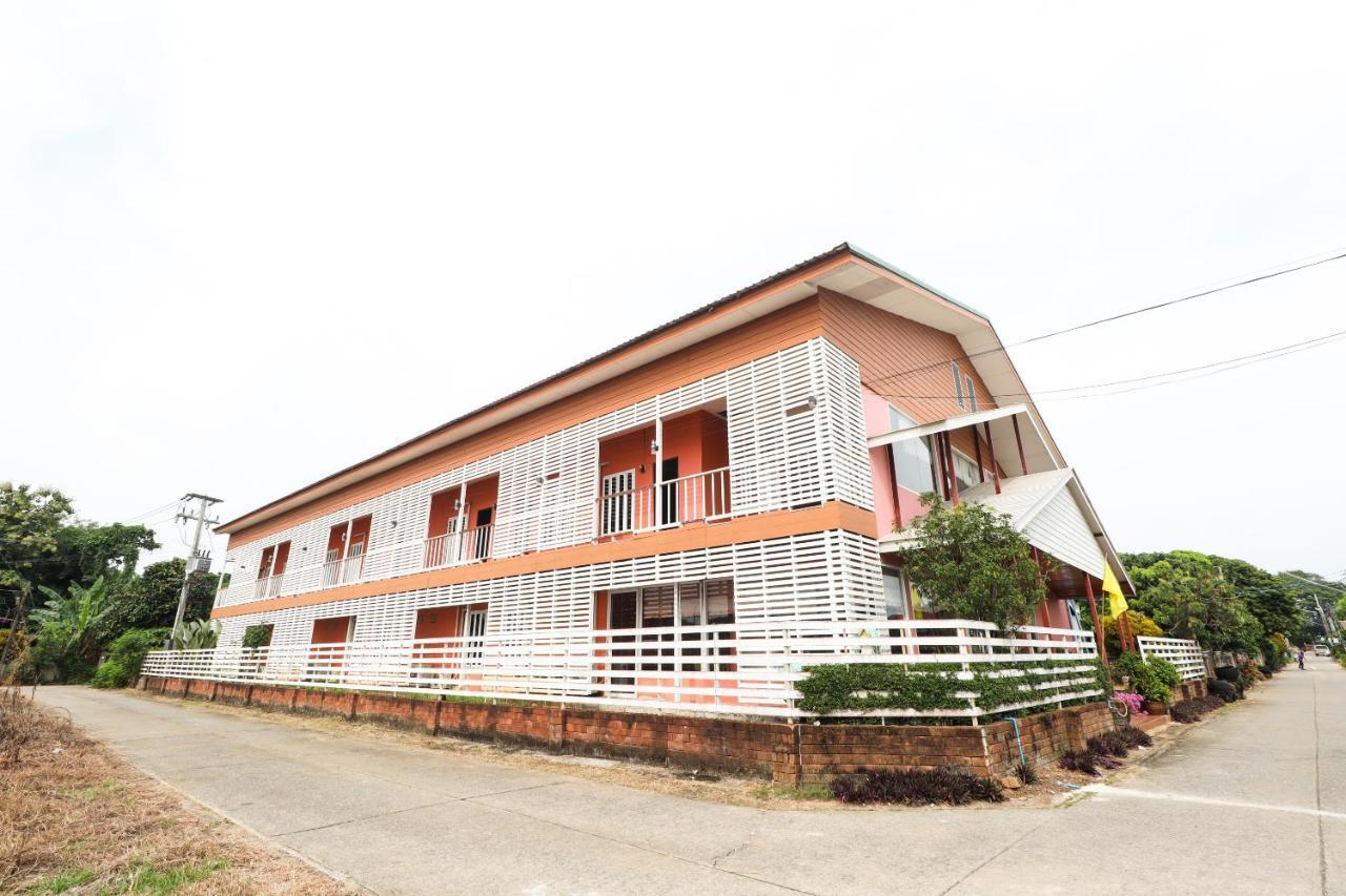 Oyo 359 Golden Nakara Place Chiang Saen Luaran gambar