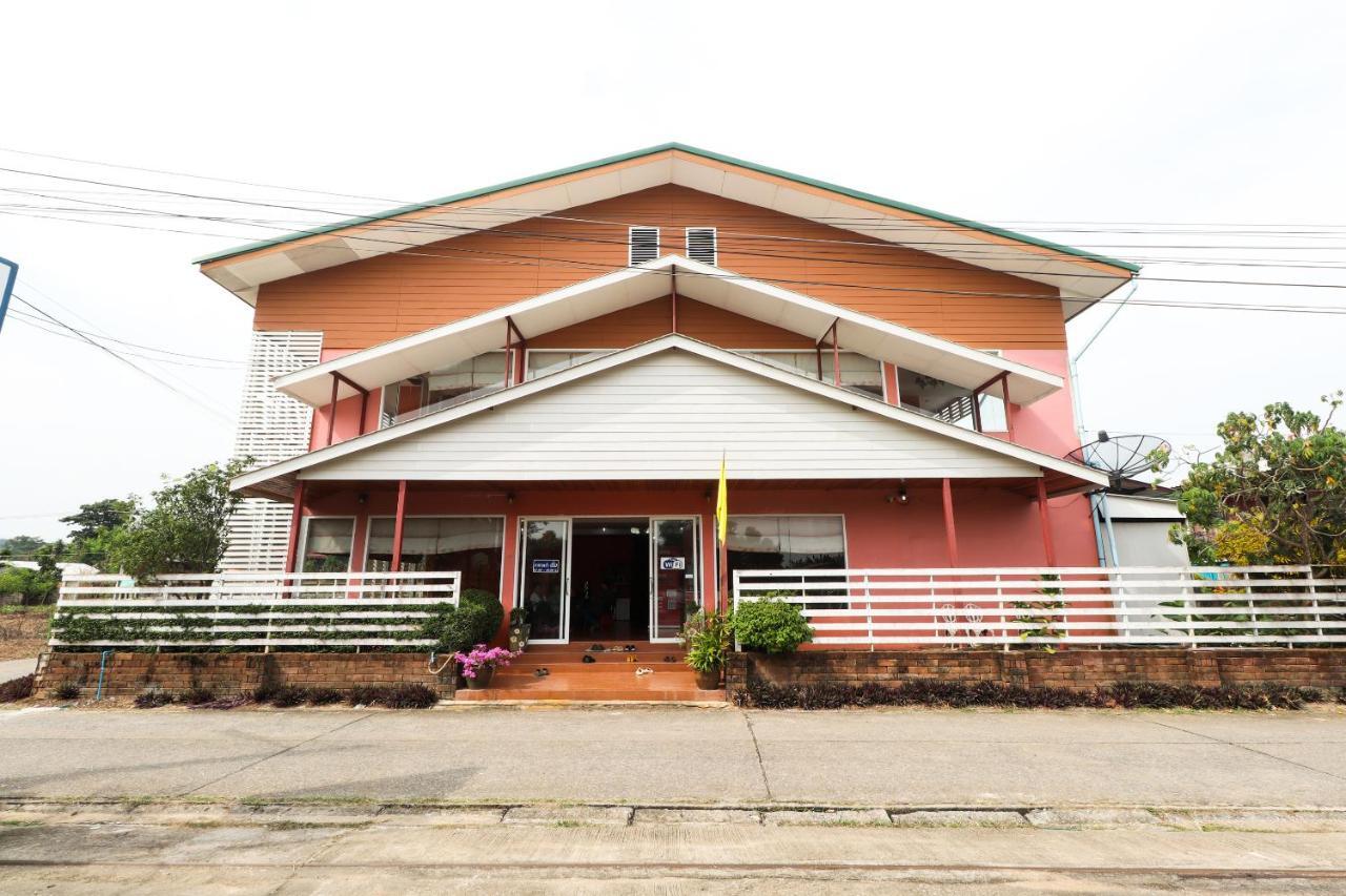 Oyo 359 Golden Nakara Place Chiang Saen Luaran gambar